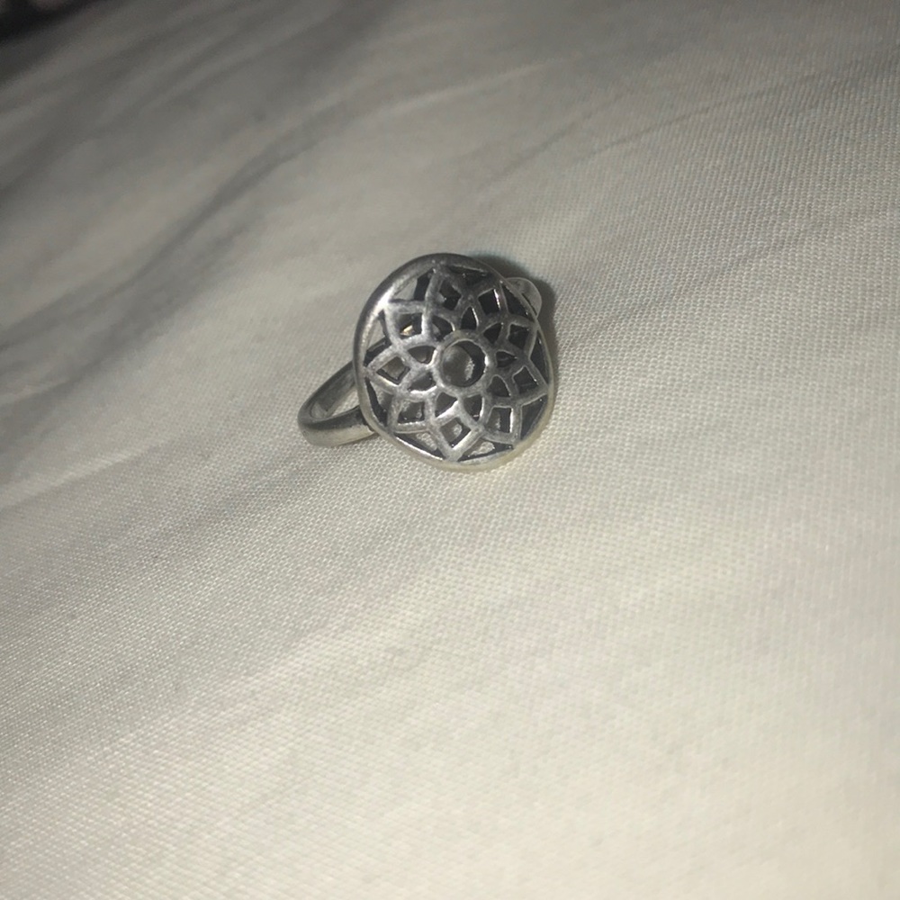 Flower ring